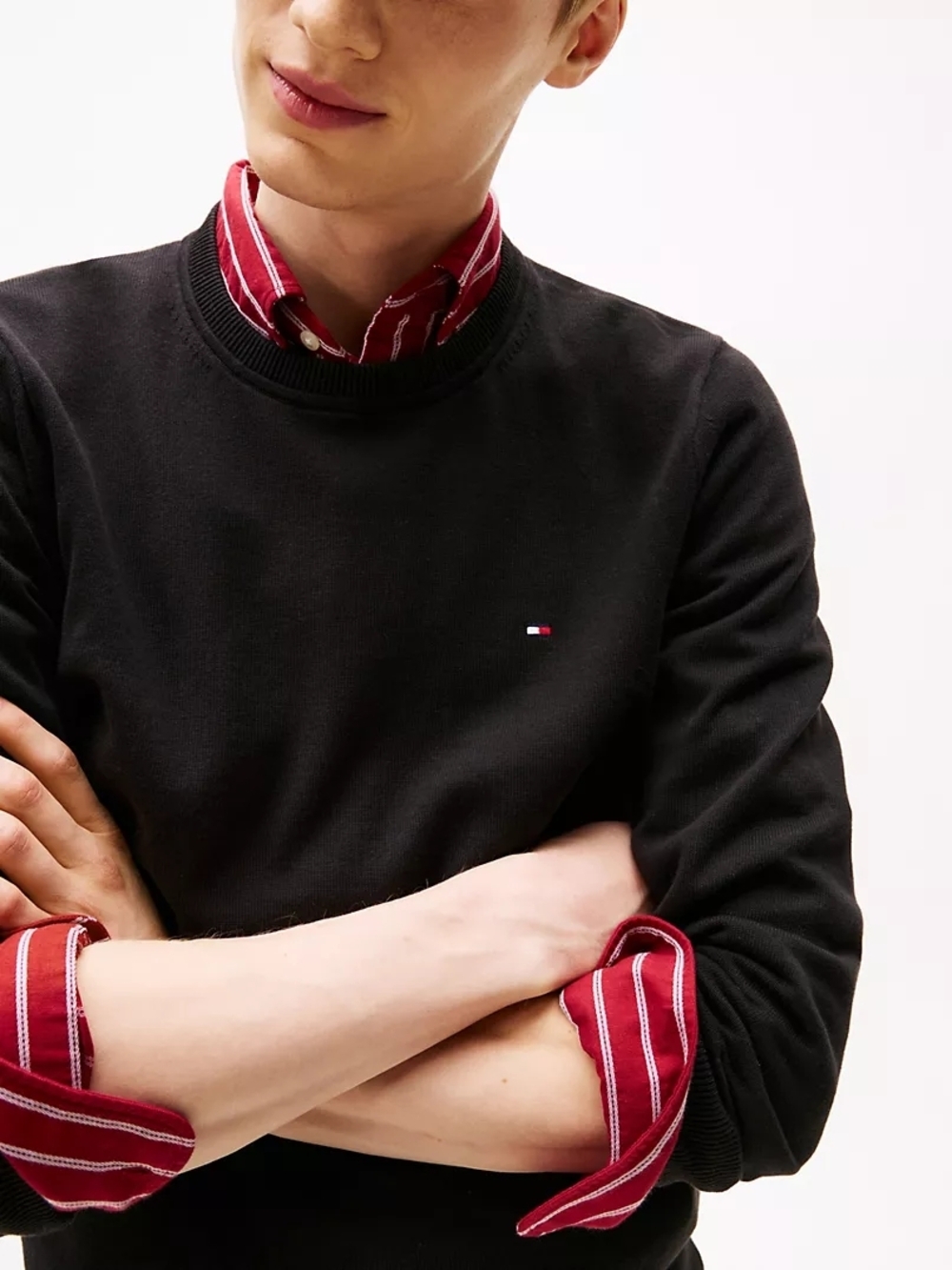 Tommy Hilfiger Men’s Black Crewneck Sweater with Signature Flag
